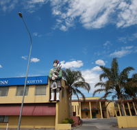 Comfort Inn Scottys Motel - Accommodation Directory