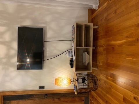 Mannaburne Cabin - Accommodation Directory 5