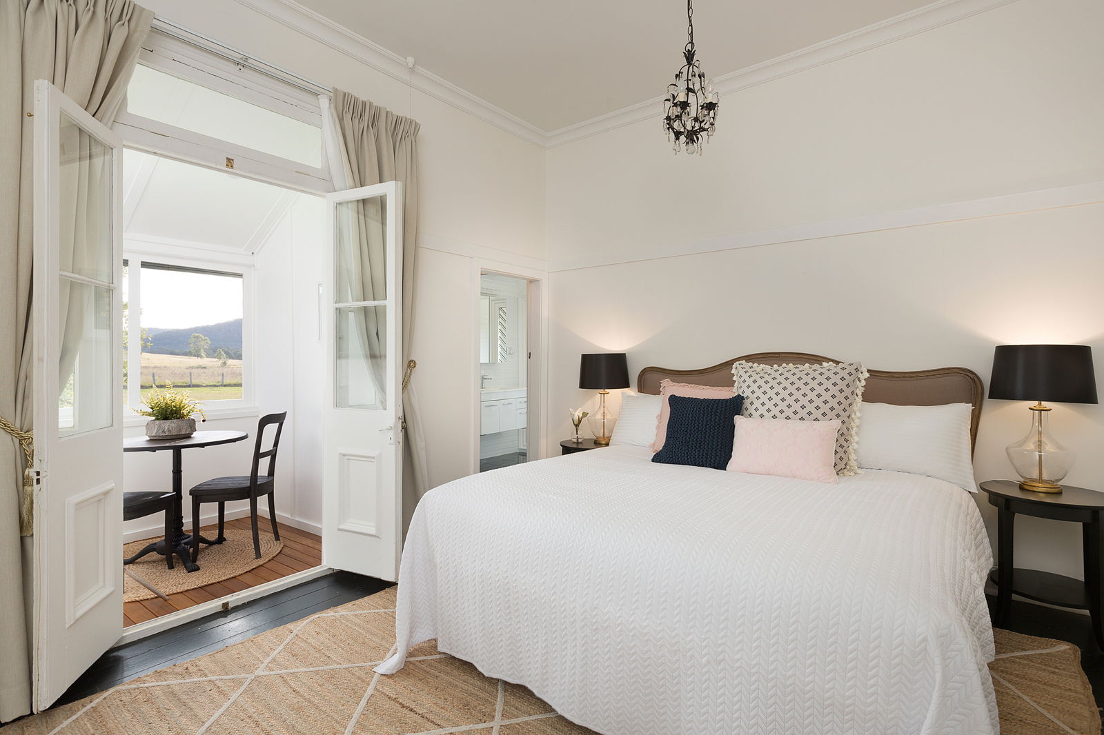 Millfield NSW Accommodation Directory