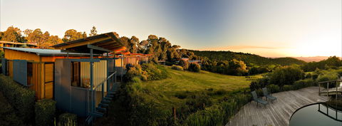 O'Reilly's Rainforest Retreat - Accommodation Directory 2