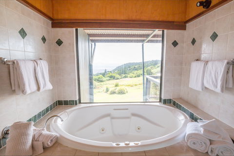 O'Reilly's Rainforest Retreat - Accommodation Directory 6