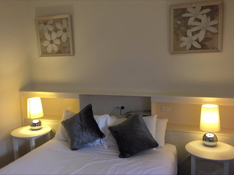Parkview - Accommodation Directory 5