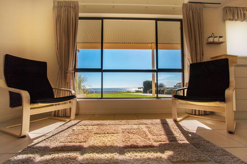 Pelican Perch Retreat - Accommodation Directory 2