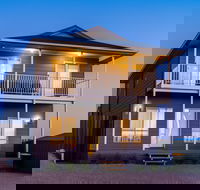 The Palais - Accommodation Directory