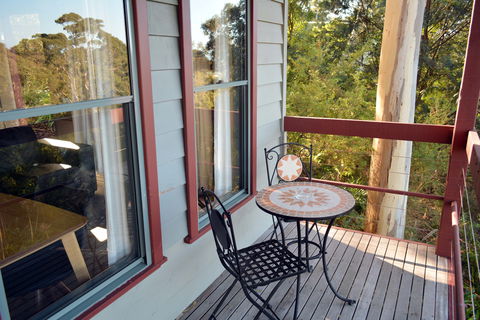 The Great Ocean Road Cottages And Backpackers - Accommodation Directory 3