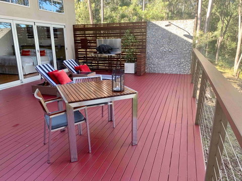 Wild Edge Retreat - Accommodation Directory 8
