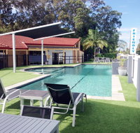 Yamba Motor Inn - Accommodation Directory