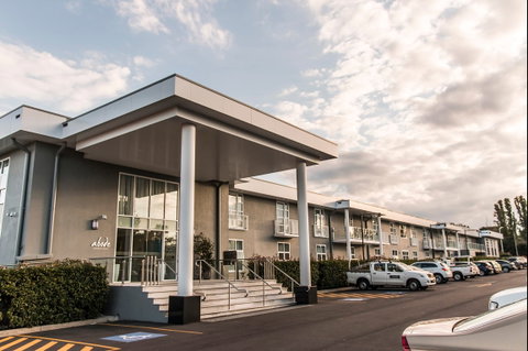 Abode Narrabundah - Accommodation Directory 4