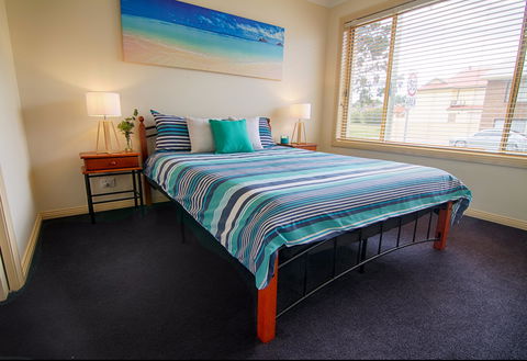 Beach Holiday Unit - Accommodation Directory 7