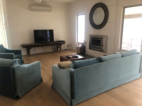 Carinya Caravan Park - Accommodation Directory 1