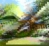 Cotswold Gardens Armidale - Accommodation Directory
