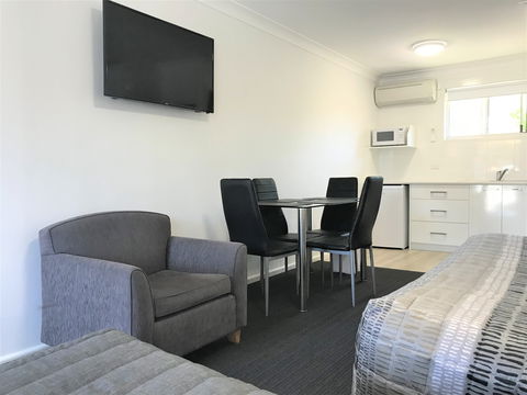 Culburra Beach Motel - Accommodation Directory 2
