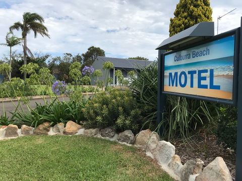 Culburra Beach Motel - Accommodation Directory 8