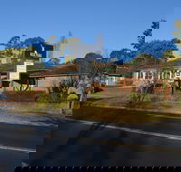 Deer Park Motor Inn Armidale - Accommodation Directory