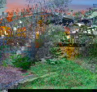 Kanimbla View Clifftop Retreat - Accommodation Directory