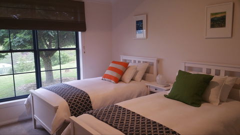 Kia Ora Lookout Retreat - Accommodation Directory 3