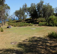 Middle Beach campground - Accommodation Directory