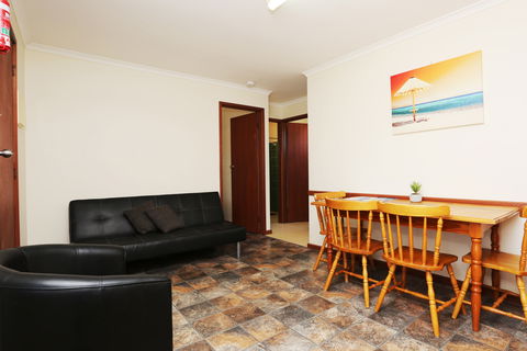 Moonta Bay Accommodation - Accommodation Directory 8