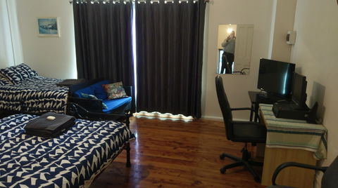 Ned's Studio Apartment - Accommodation Directory 1