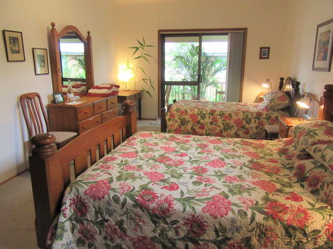 Peaceful Palms Bed And Breakfast - Accommodation Directory 0