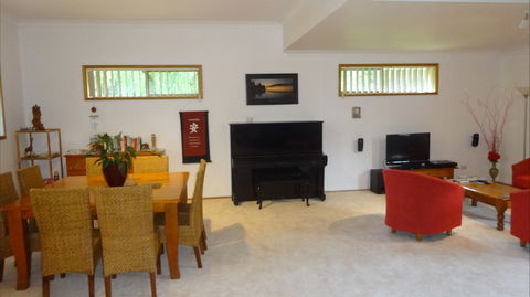 Peaceful Palms Bed And Breakfast - Accommodation Directory 5