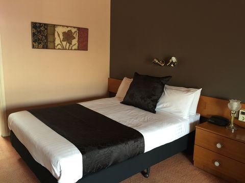 Philadelphia Motor Inn - Accommodation Directory 7