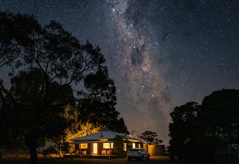 Rabbiters Hut - Accommodation Directory 8