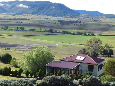 R On The Downs Rural Retreat - Accommodation Directory 2