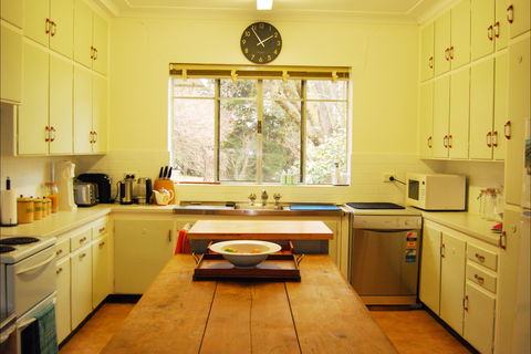 Roslyn Estate Farmhouse - Accommodation Directory 1