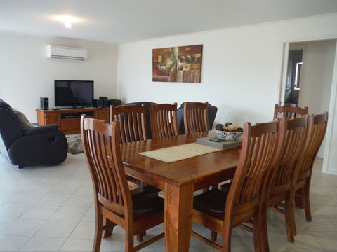 Seas The Day - Accommodation Directory 1