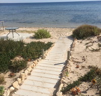 Sittin on the Beach - Accommodation Directory
