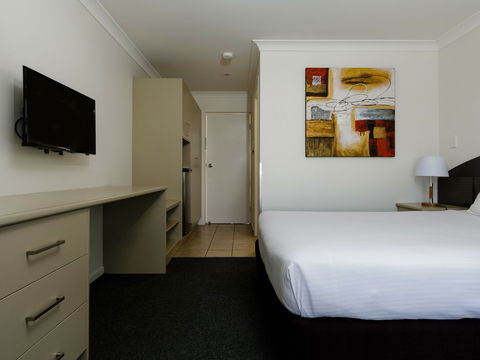 The Waterloo Bay Hotel - Accommodation Directory 3