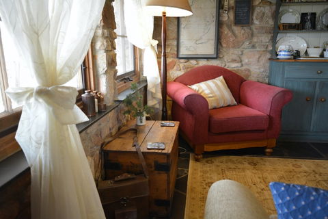 Trestrail Cottage - Accommodation Directory 4