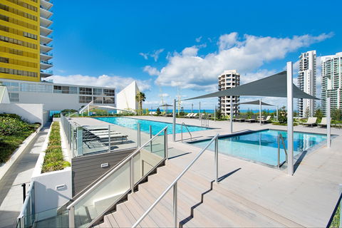 ULTIQA Air On Broadbeach - Accommodation Directory 1