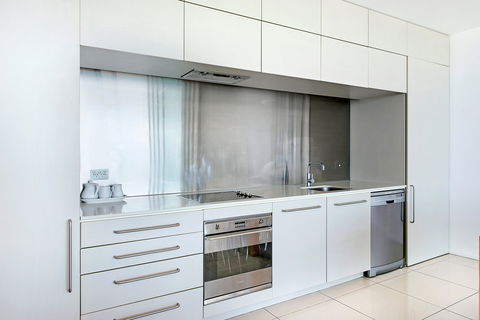 ULTIQA Air On Broadbeach - Accommodation Directory 9