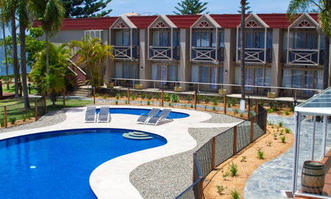 Waters Edge Port Macquarie - Accommodation Directory 1