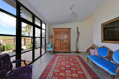 ZEN Beach Retreat - Accommodation Directory 8