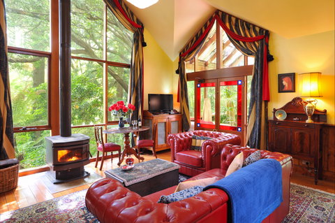 Arcadia Cottages - Accommodation Directory 2