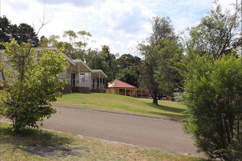 Katoomba Falls Tourist Park - Accommodation Directory 0