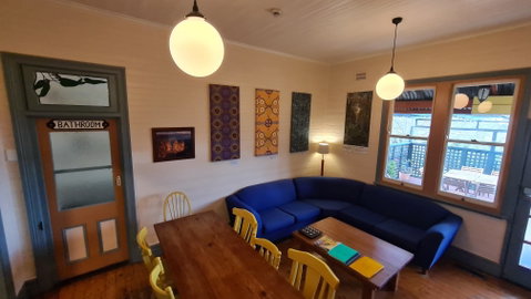 No.14 Lovel St - Accommodation Directory 2