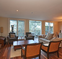 Villa Vista - Accommodation Directory