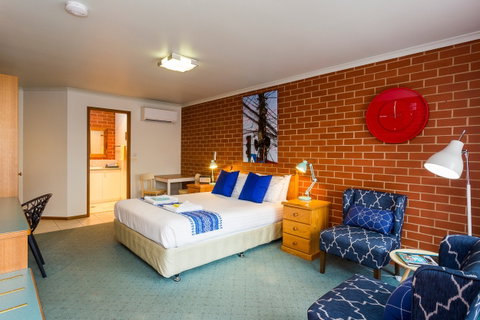 Yackandandah Motor Inn - Accommodation Directory 2