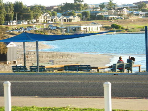 API Pelican Beach Front Apartments Kalbarri - Accommodation Directory 0