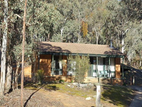 Arch Cottage - Accommodation Directory 0