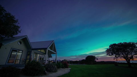 Bear Gully Coastal Cottages - Accommodation Directory 1