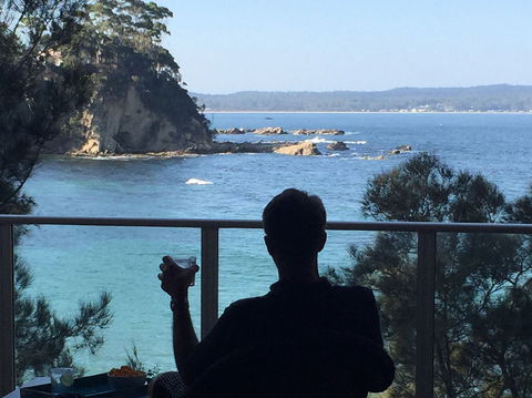 Becalmed On Sunshine Cove - Accommodation Directory 0