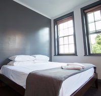 Crown and Anchor Hotel - Accommodation Directory