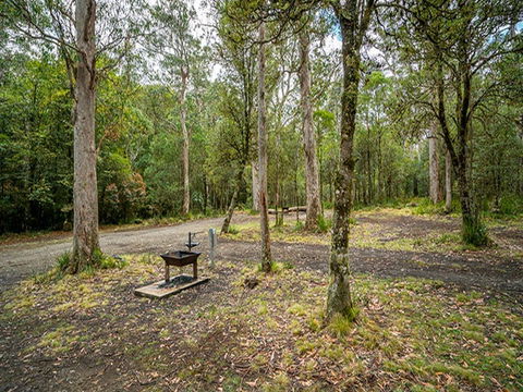 Devils Hole Campground - Accommodation Directory 2