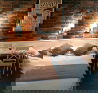 Hornsby Inn - Accommodation Directory