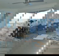 Hyamptons - Accommodation Directory